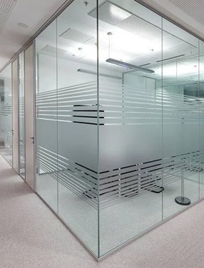 Frameless Partition